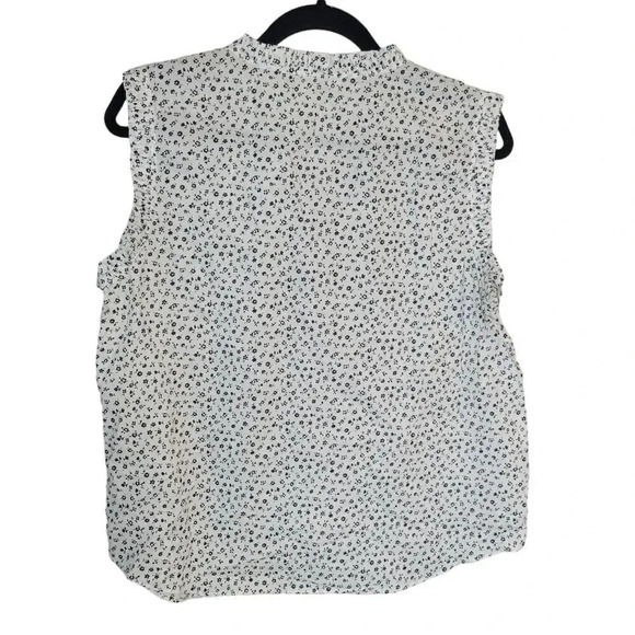 ‎Court & Rowe Black and White Floral Blouse - Picture 6 of 6